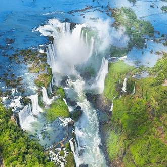 Last minute flight to Iguazu