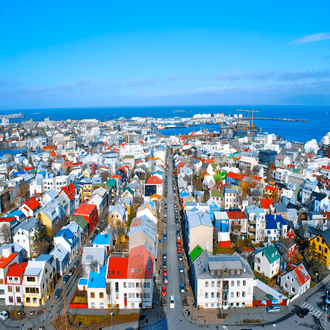 Reykjavik के लिए अंतिम मिनट की उड़ान